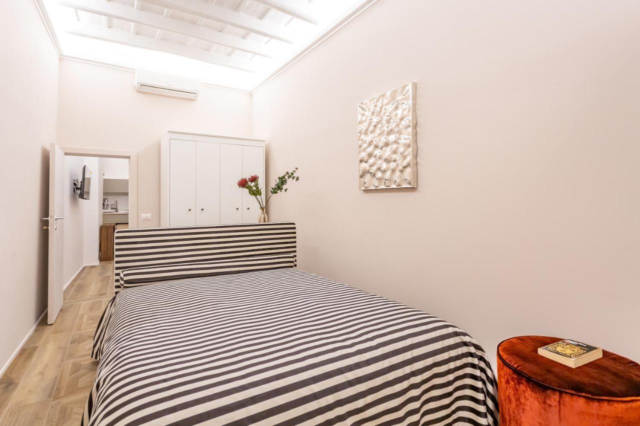 Daplace - Elena Apartment Рим Екстериор снимка